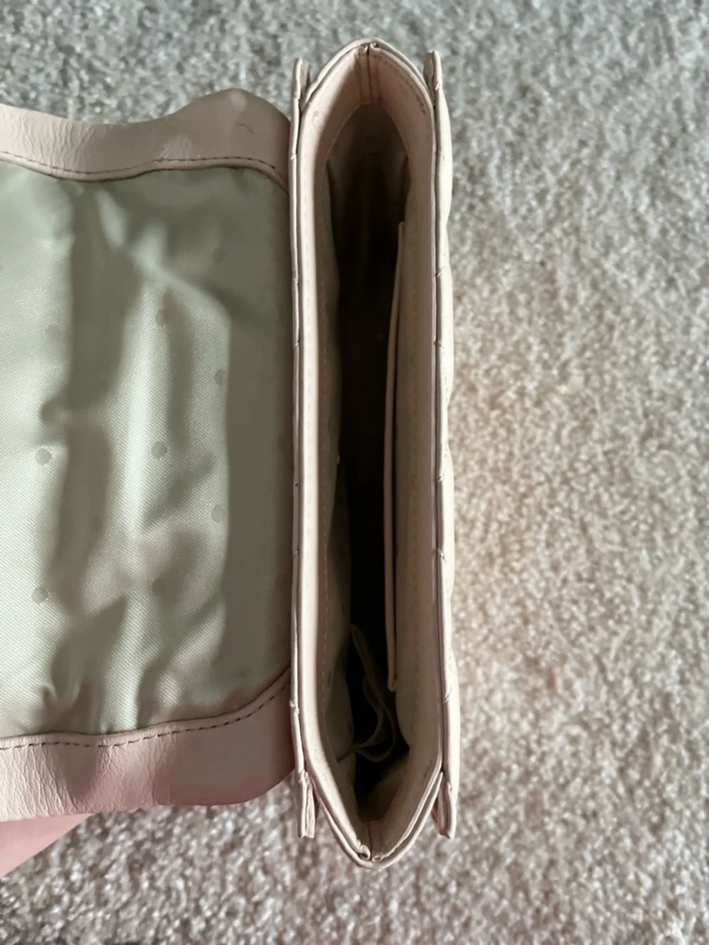 Kate Spade Emerson Place Mini Vivenna Quilted Leather Bag in Mousse Frosting - Picture 7 of 10